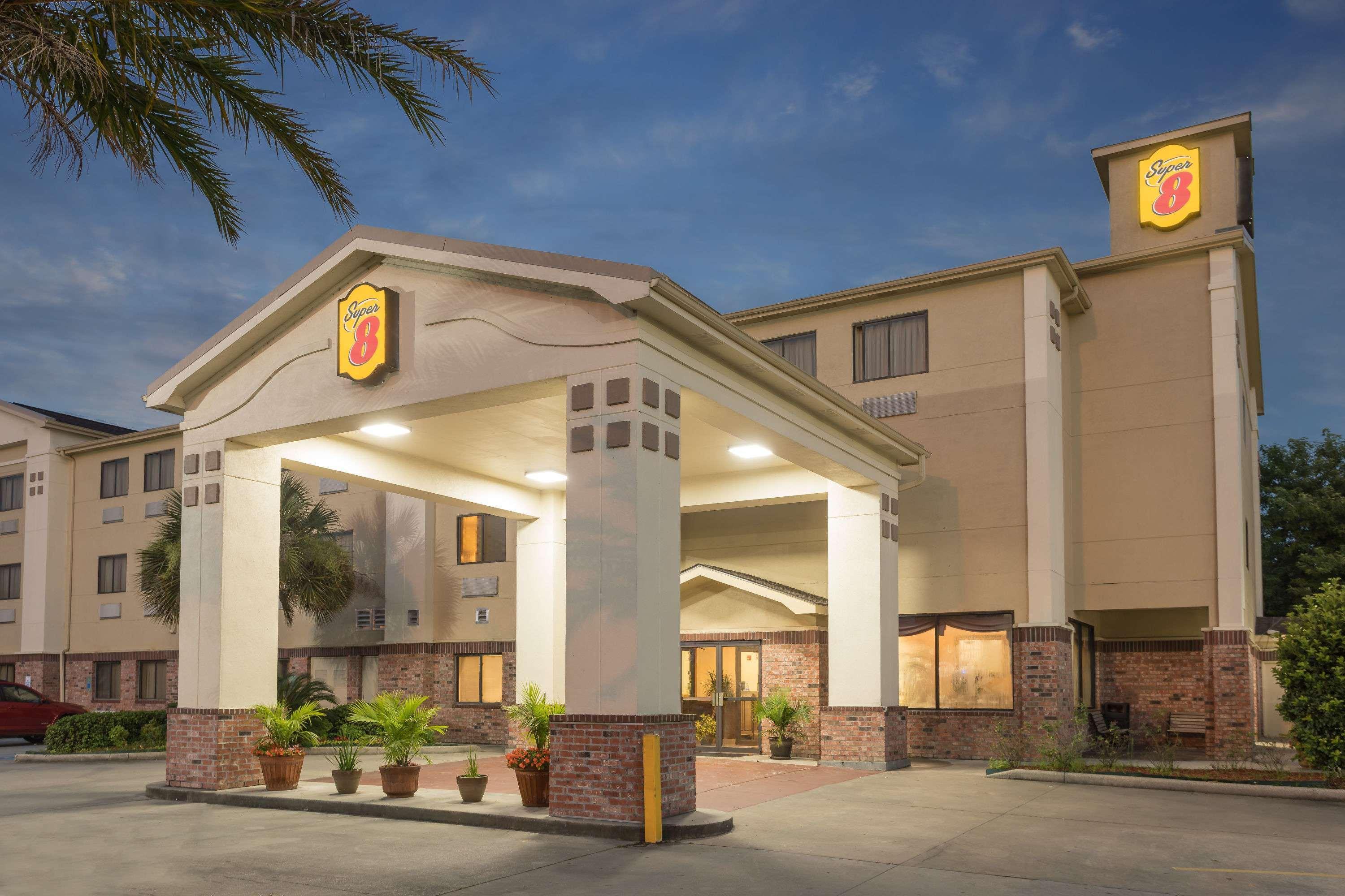 Super 8 By Wyndham Duson Lafayette West Area Motell Exteriör bild